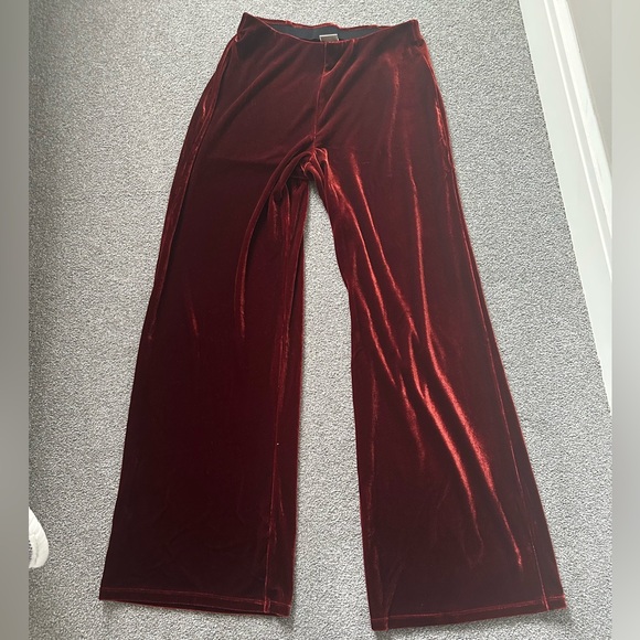 a new day Pants - Velvet Red Pants